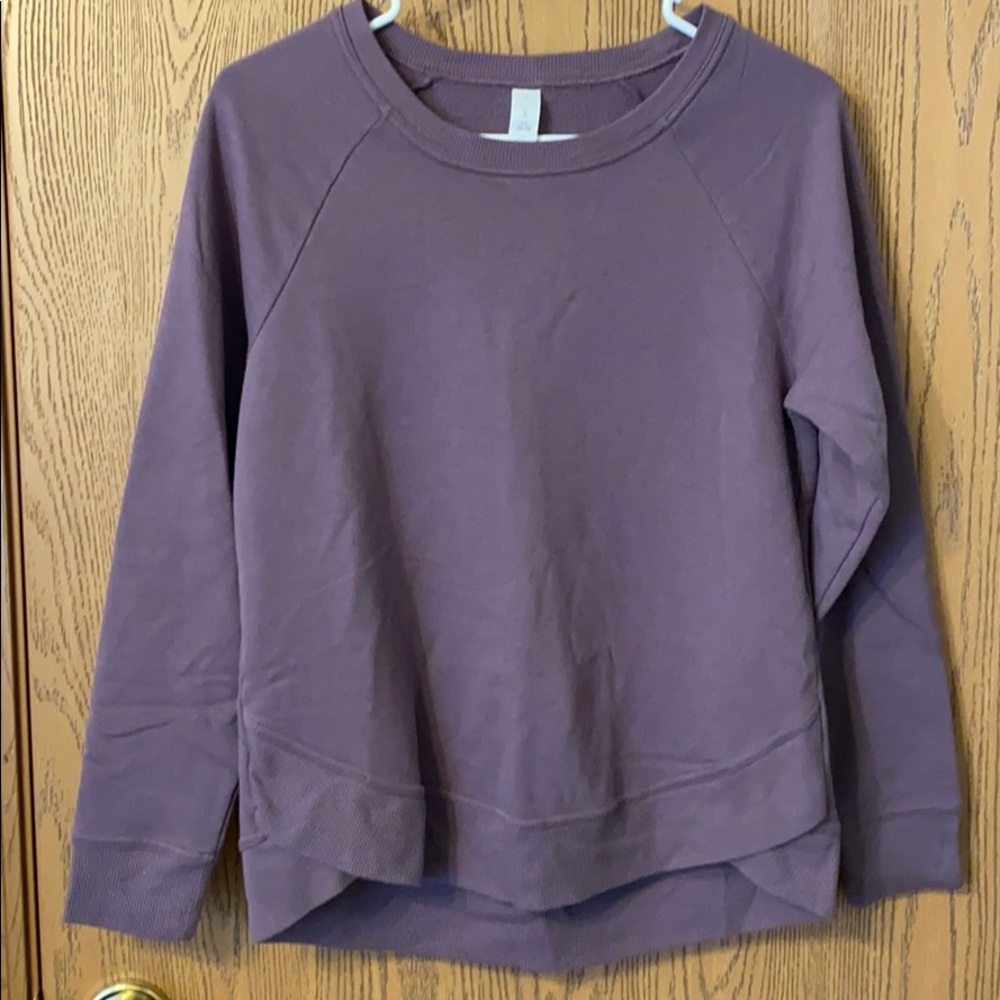 NWOT thin, very soft sweatshirt